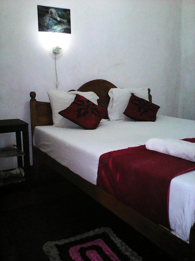 Lotus Inn Tourist Resort Dambulla Eksteriør bilde